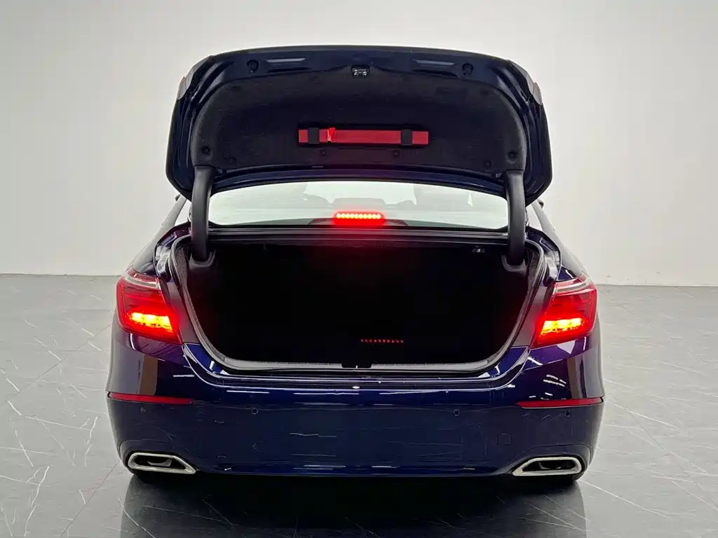Honda Inspire — миниатюра 10