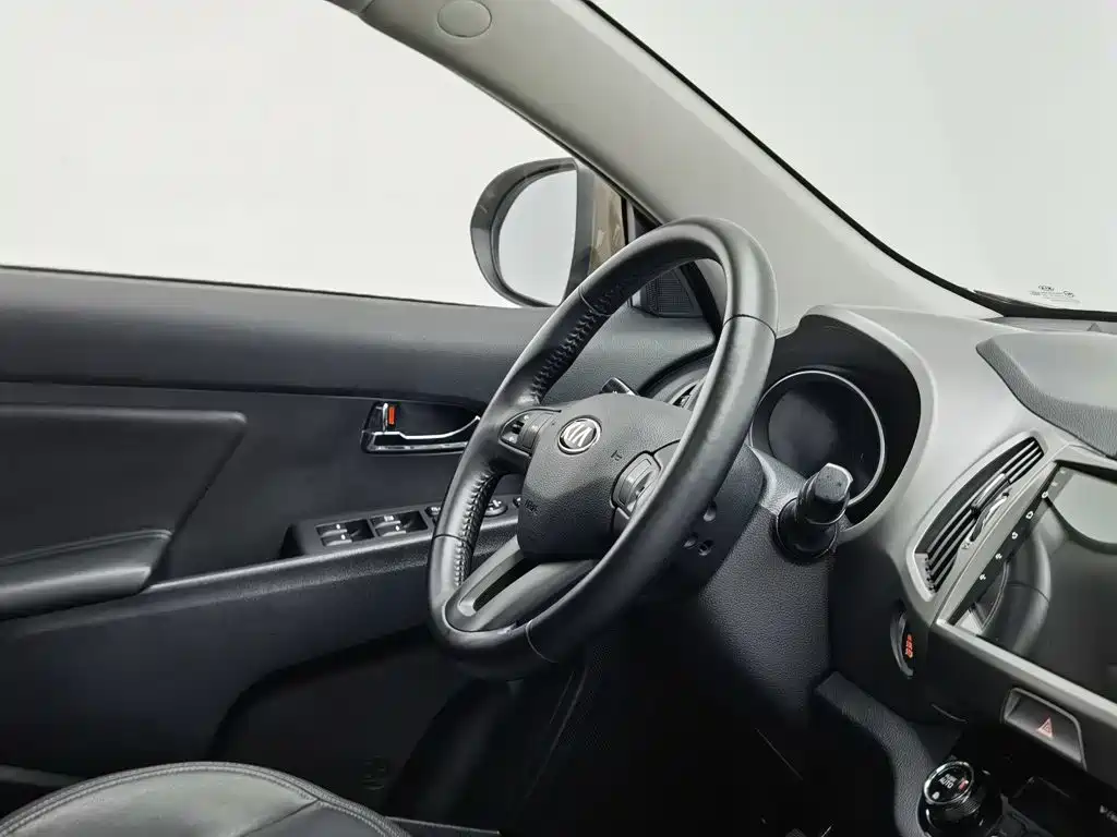 Kia Sportage — миниатюра 22