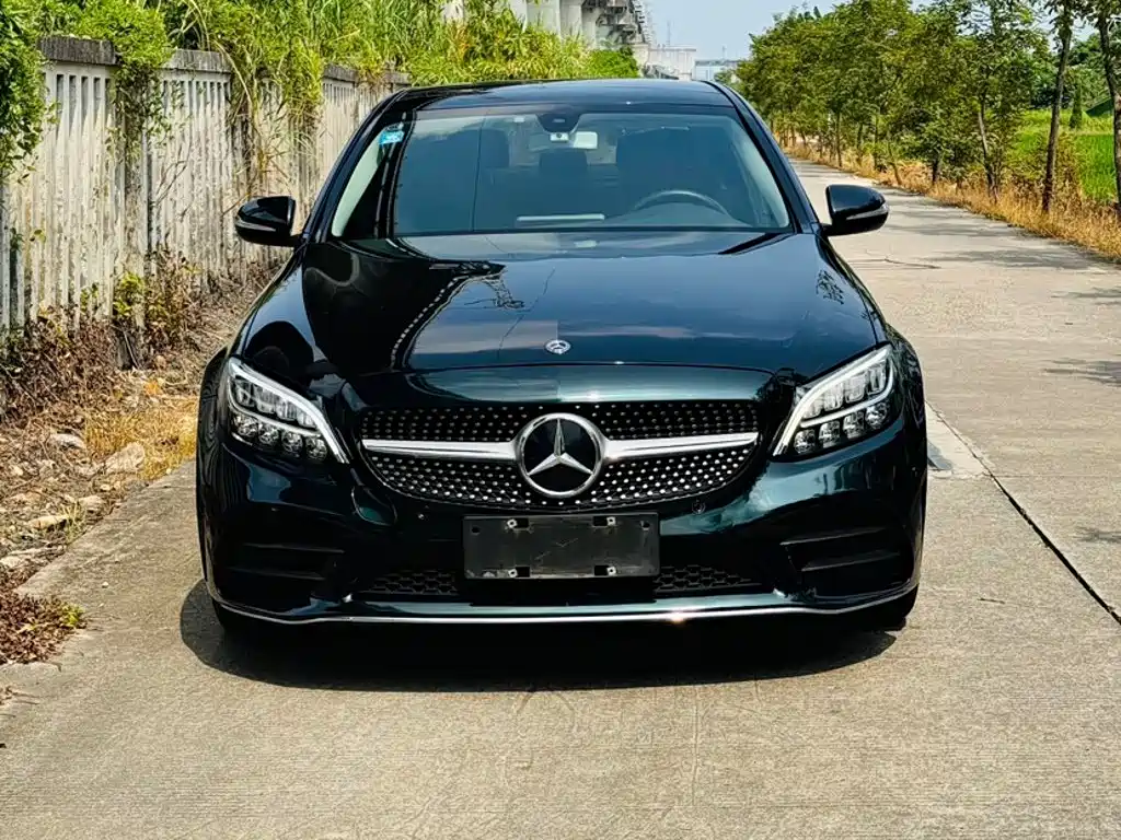 Mercedes-Benz C-Class — миниатюра 4