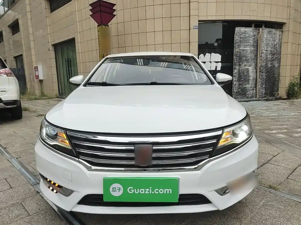 Roewe i6 Classic — миниатюра 3