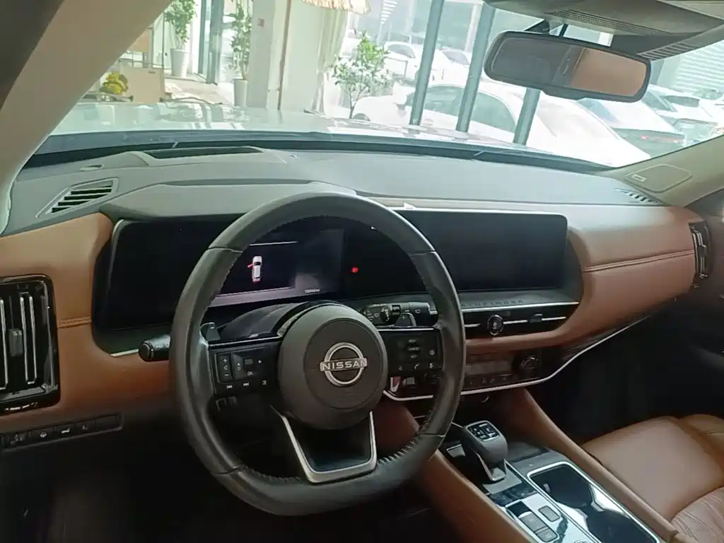 Nissan Teramont — миниатюра 10