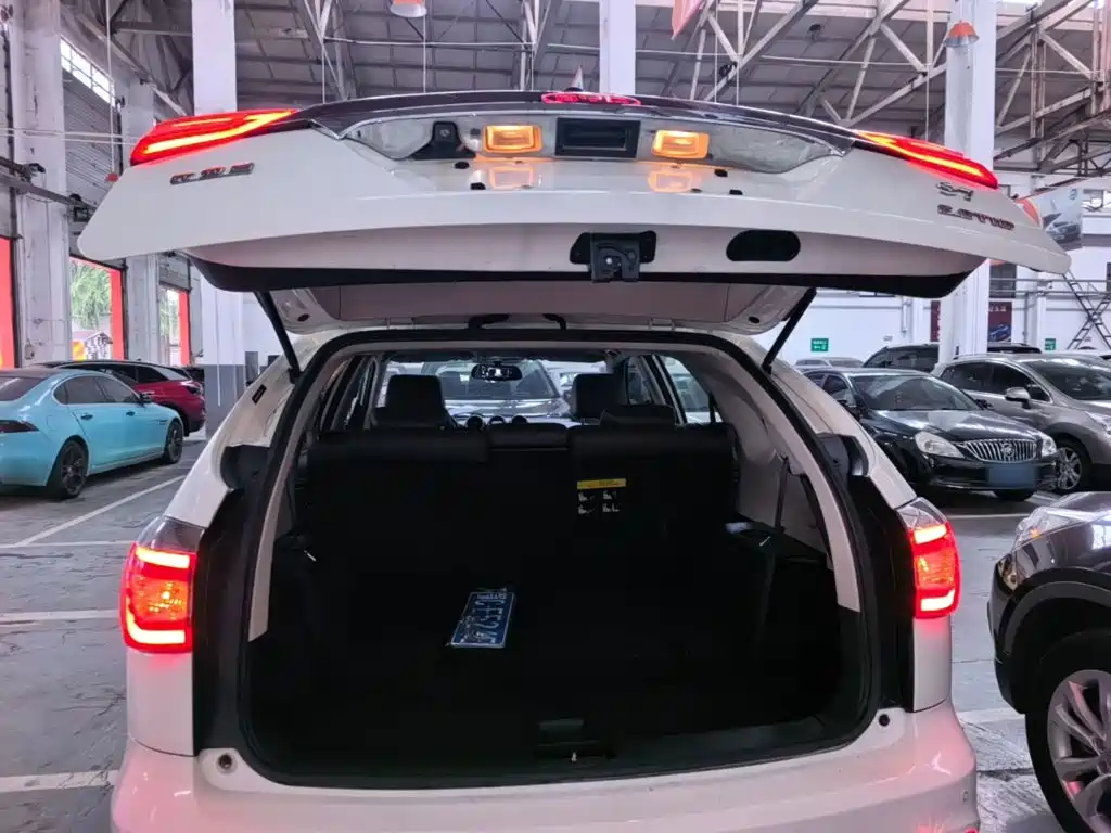 BYD S7 — миниатюра 19