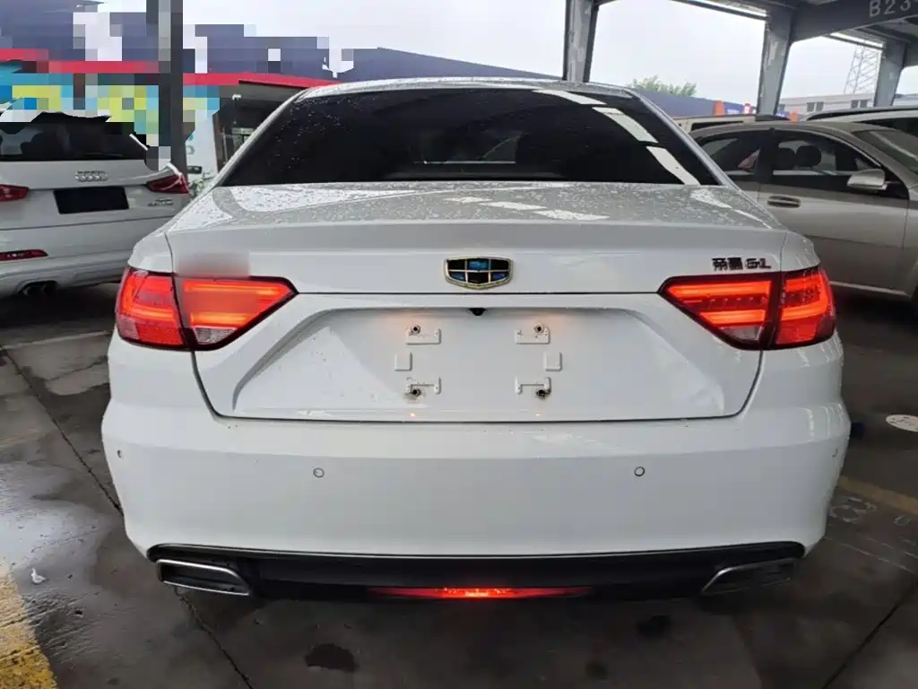 Geely Emgrand GL — миниатюра 6