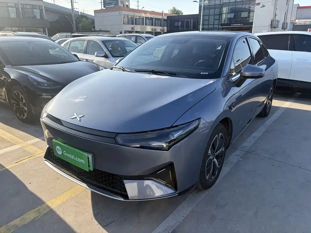 XPeng P5