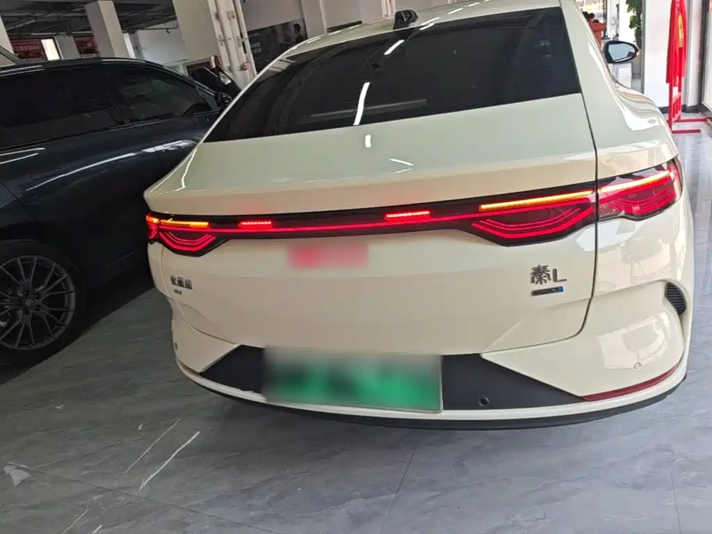 BYD Qin L — миниатюра 6
