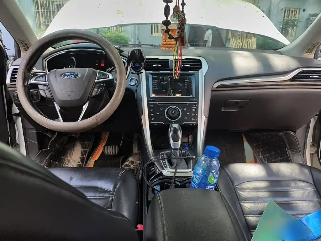 Ford Mondeo — миниатюра 13