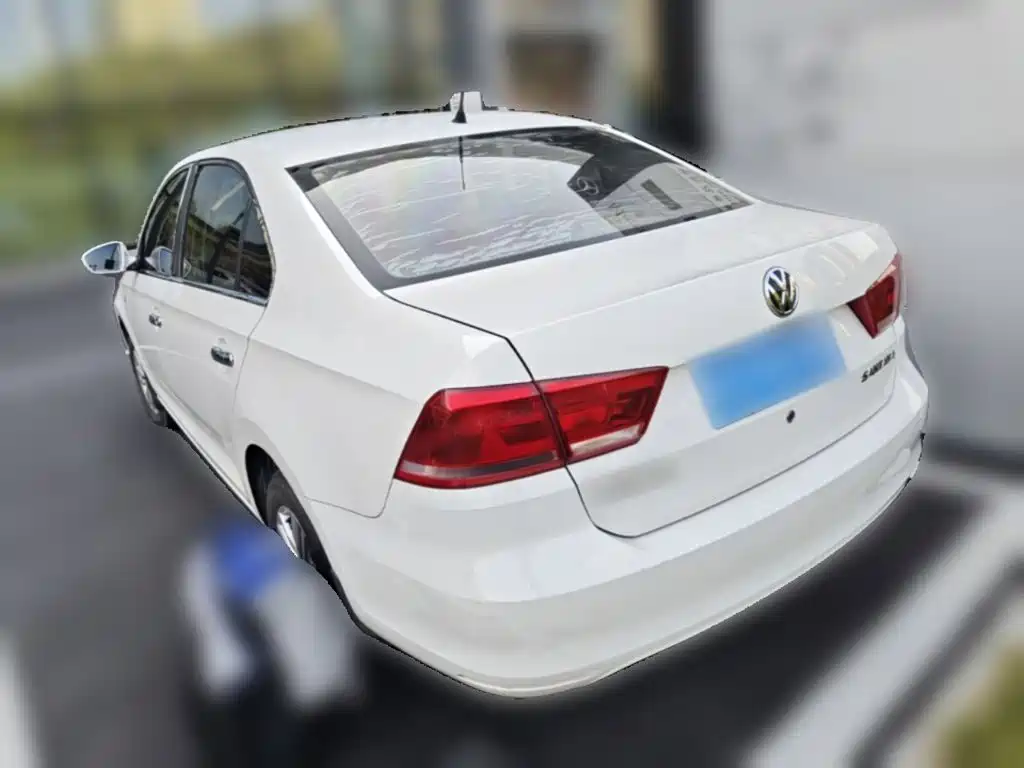 Volkswagen Santana — миниатюра 7