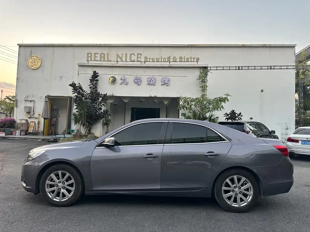 Chevrolet Malibu — миниатюра 8