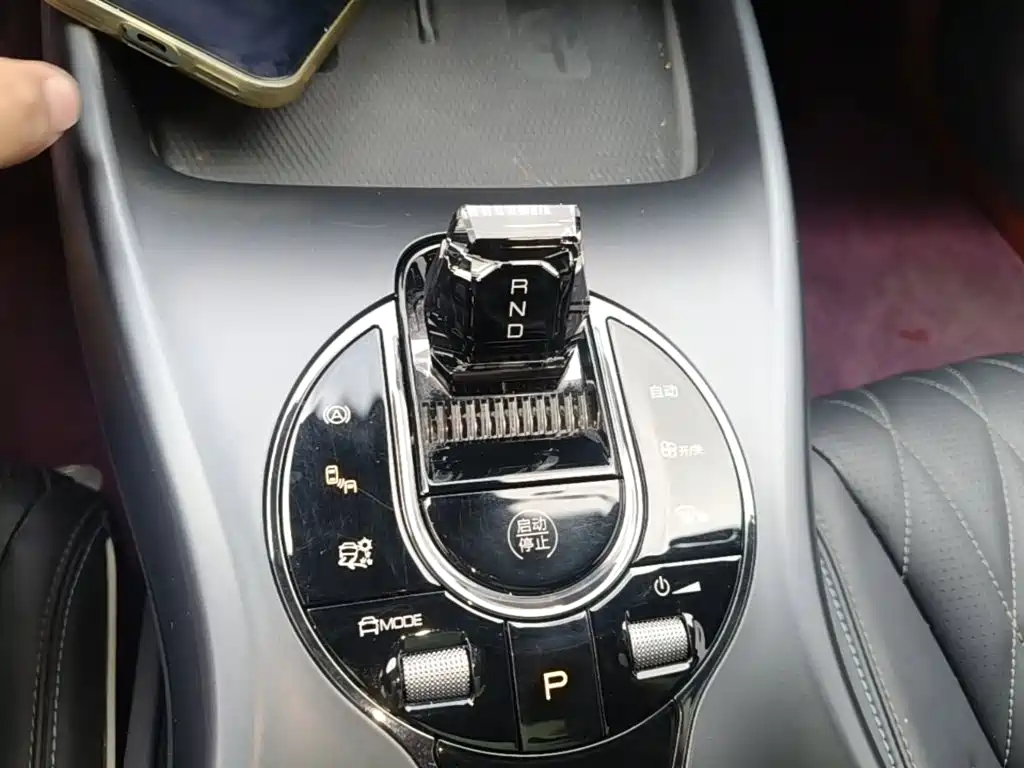 BYD Seal — миниатюра 14