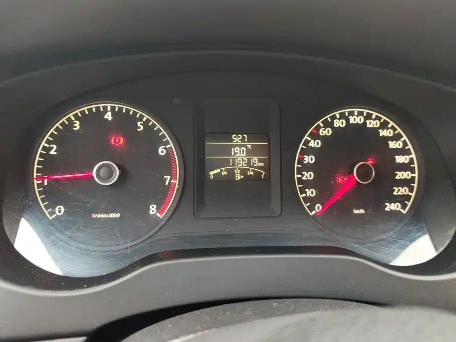 Volkswagen Sagitar — миниатюра 14
