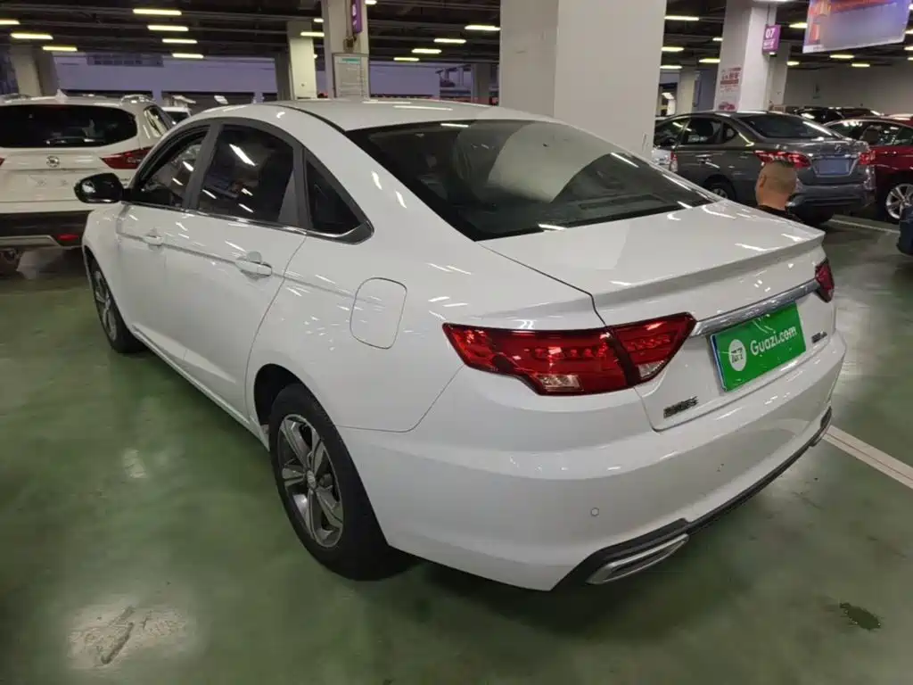 Geely Emgrand GL — миниатюра 5