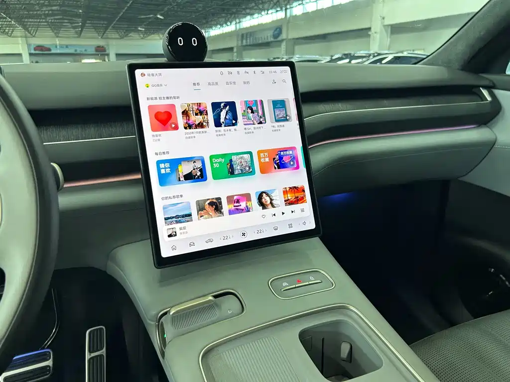 NIO ES8 — миниатюра 8