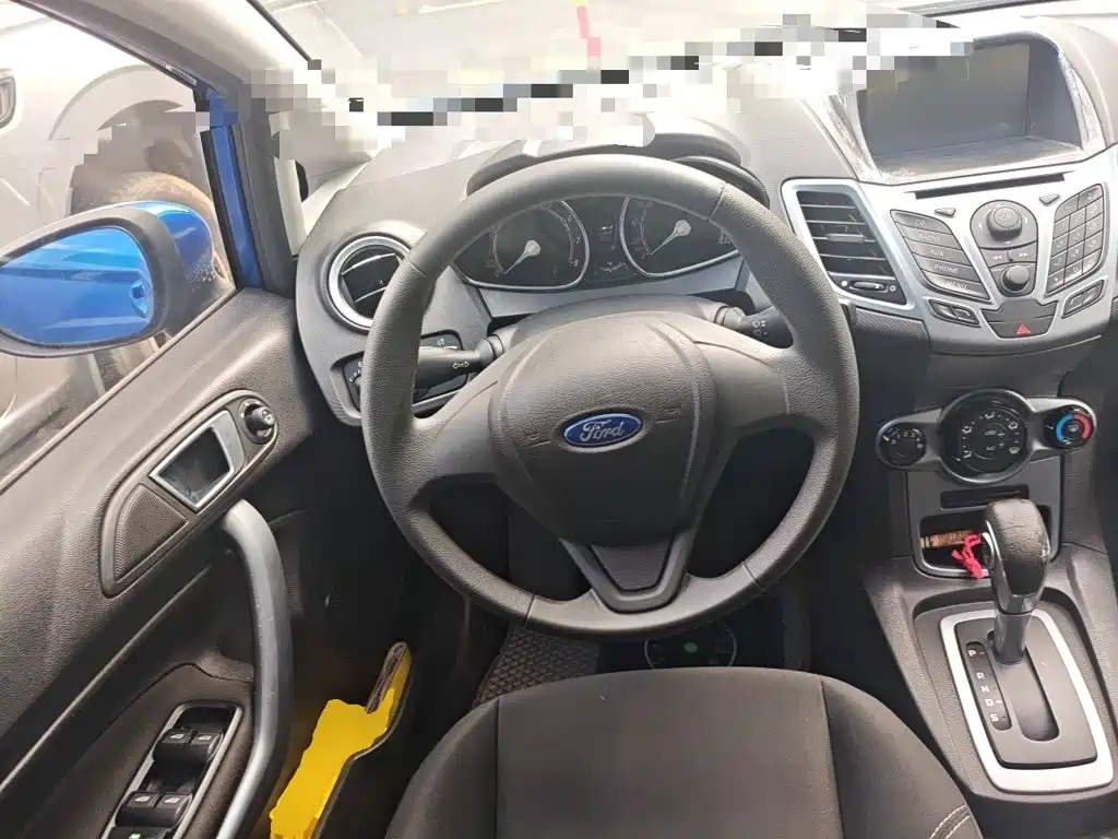 Ford Fiesta — миниатюра 11