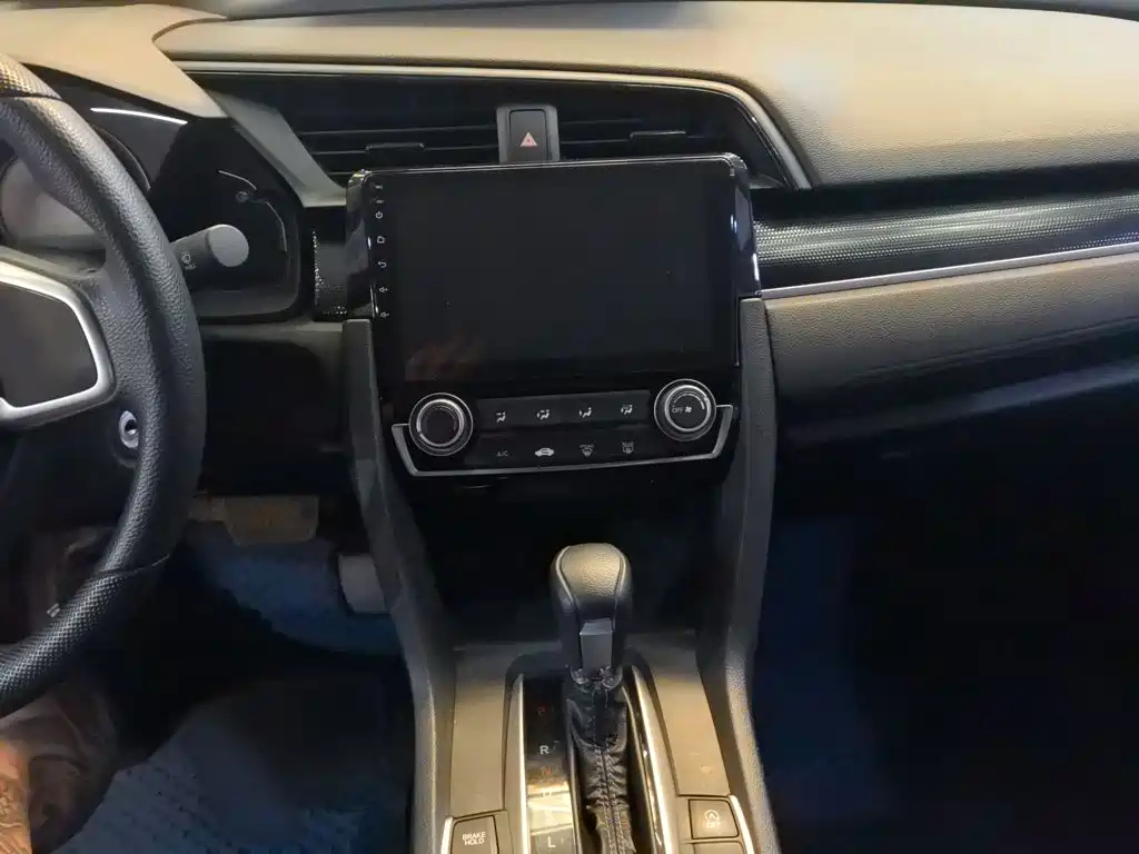 Honda Civic — миниатюра 4