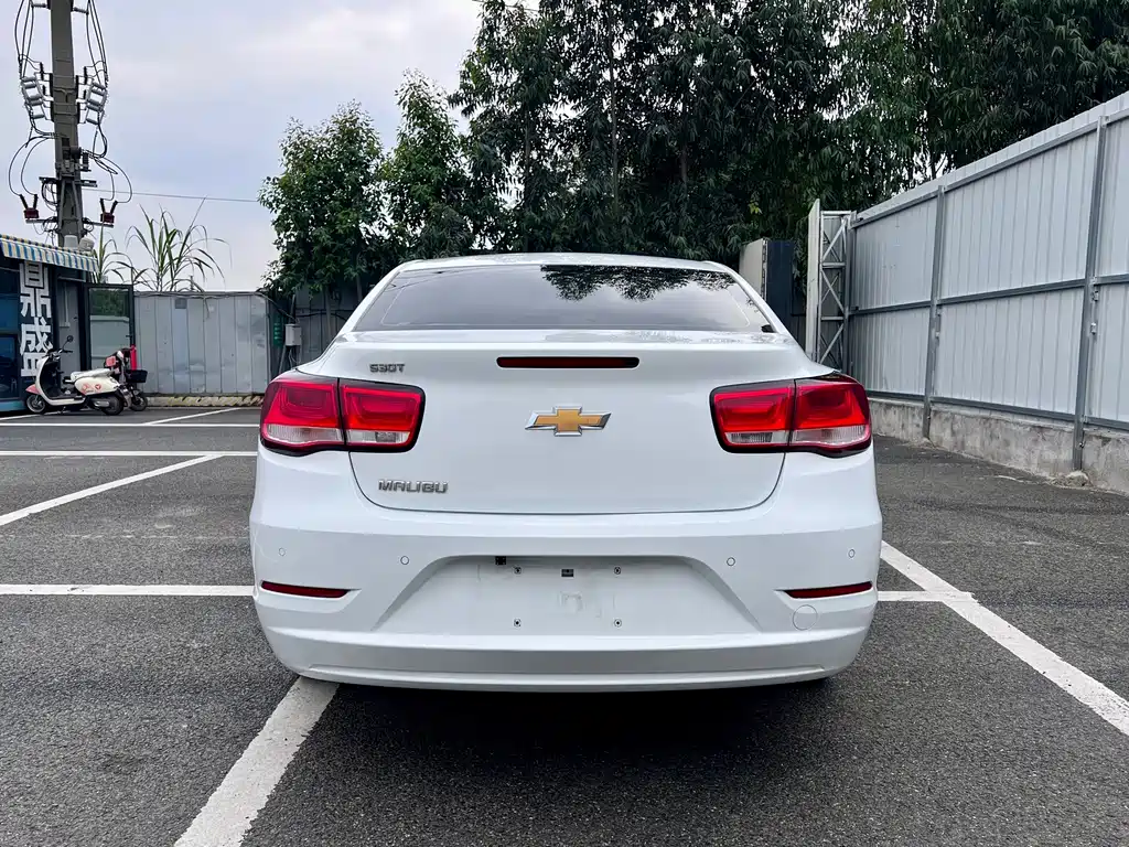 Chevrolet Malibu — миниатюра 5