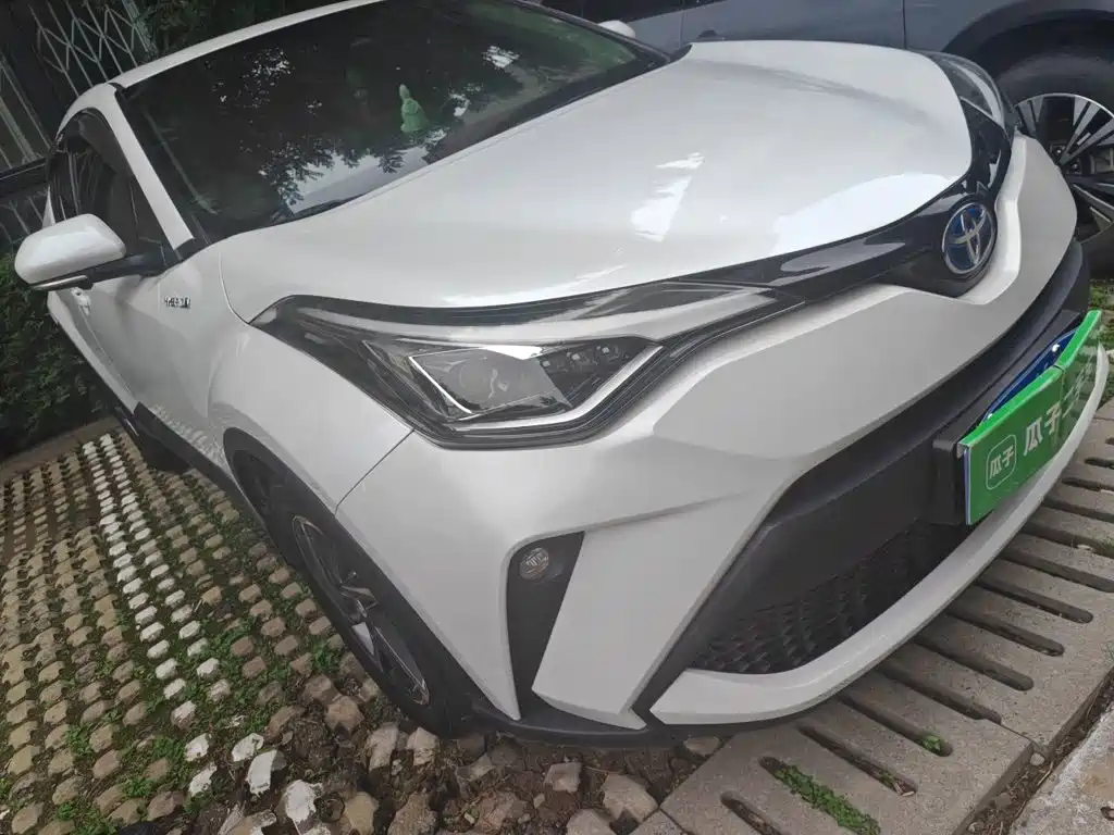 Toyota C-HR — миниатюра 7
