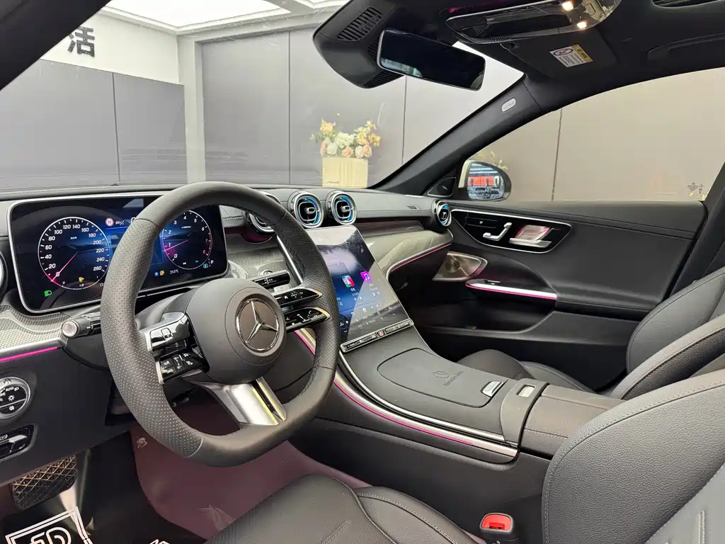 Mercedes-Benz C-Class — миниатюра 4