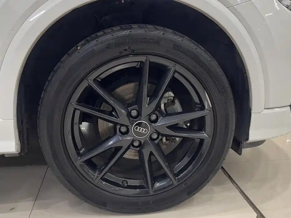 Audi Q2L — миниатюра 25
