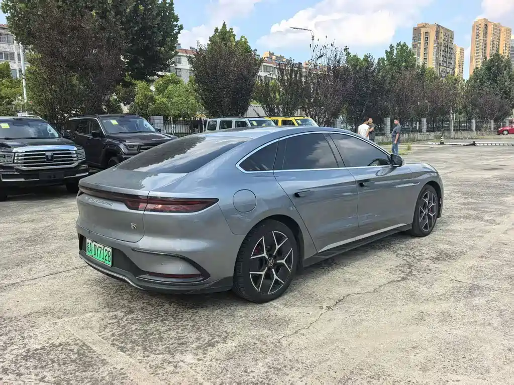 BYD Han — миниатюра 9