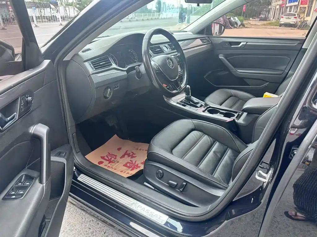 Volkswagen Passat — миниатюра 4