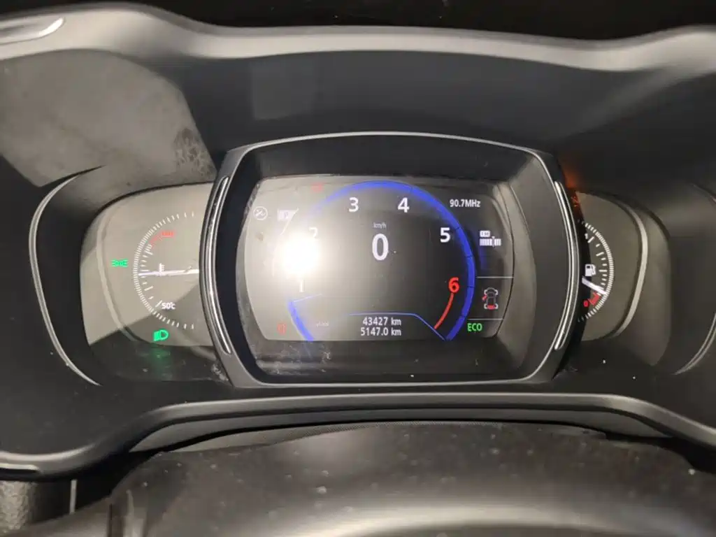 Renault Kadjar — миниатюра 12