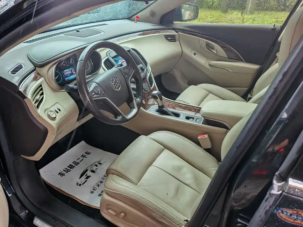 Buick LaCrosse — миниатюра 3