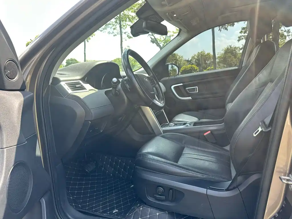 Land Rover Discovery Sport — миниатюра 4