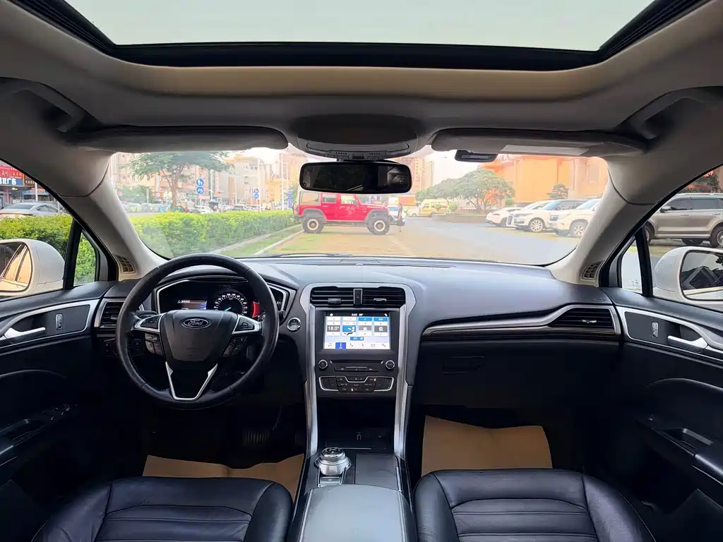 Ford Mondeo — миниатюра 10