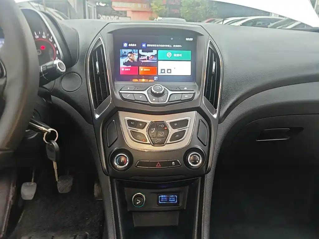 Chery Arrizo 5 — миниатюра 13