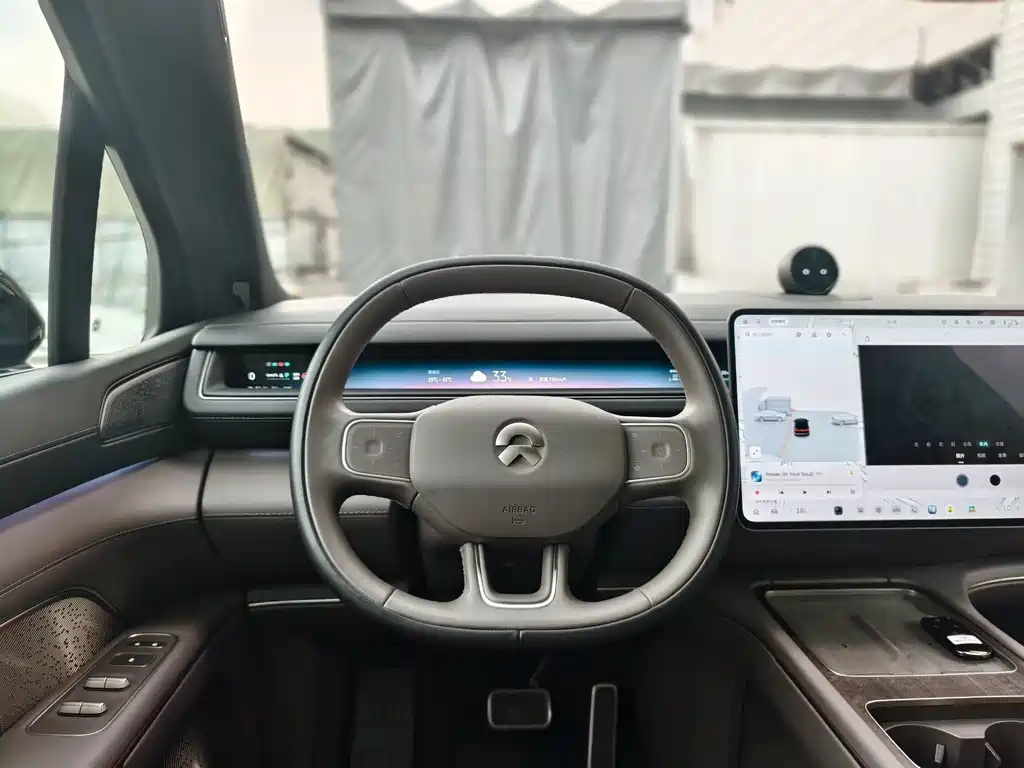 NIO ES8 — миниатюра 12