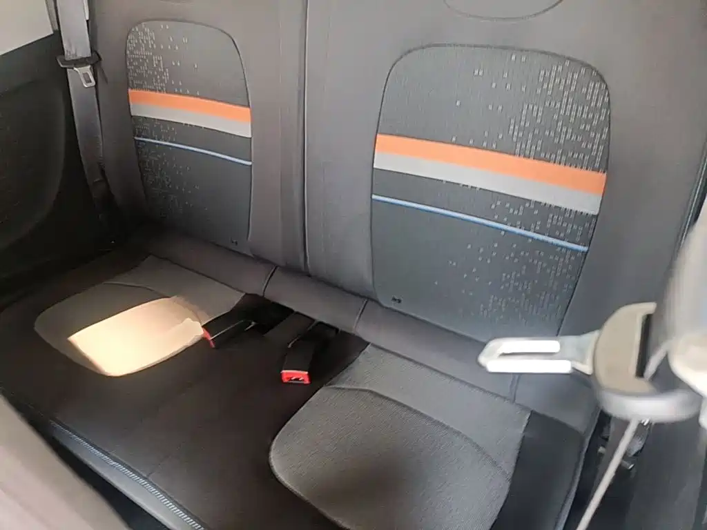 Wuling MINIEV — миниатюра 17