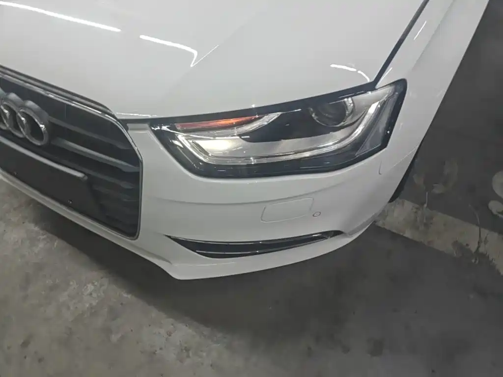 Audi A4L — миниатюра 24