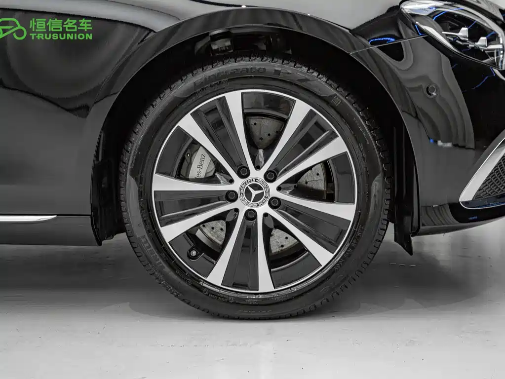 Mercedes-Benz E-Class New Energy — миниатюра 11