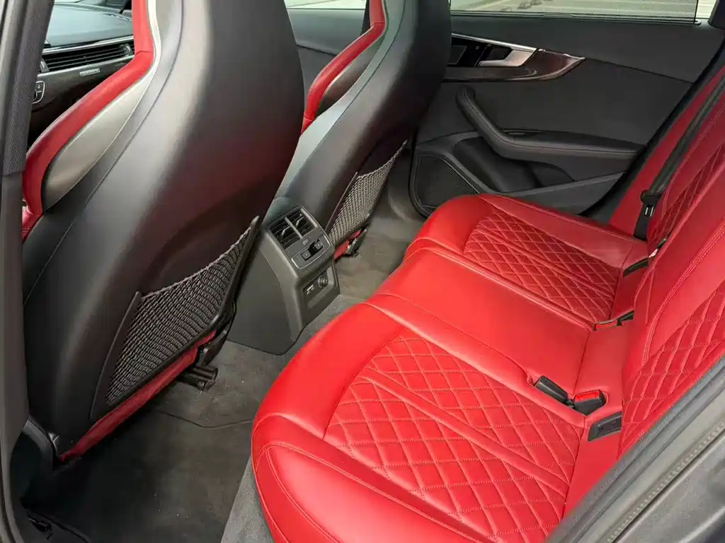 Audi S4 — миниатюра 12