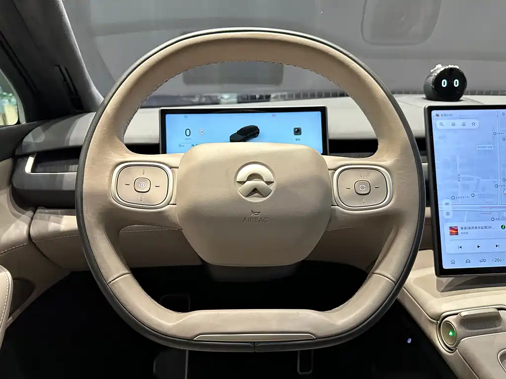 NIO ES8 — миниатюра 12