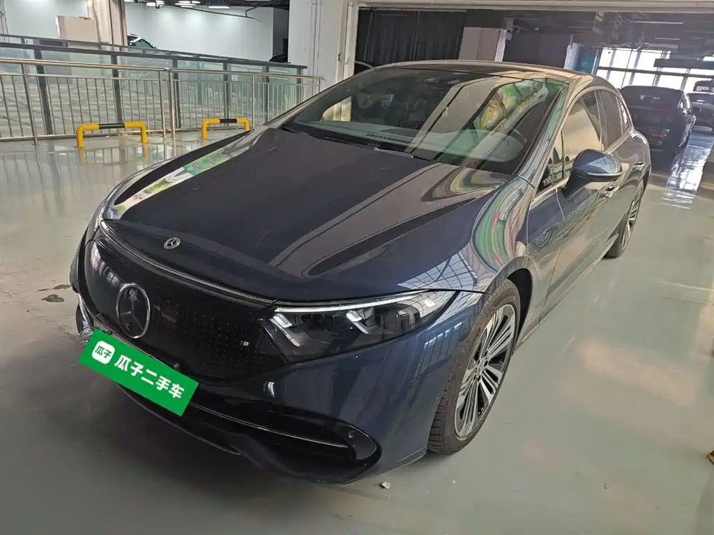Mercedes-Benz EQS 2024