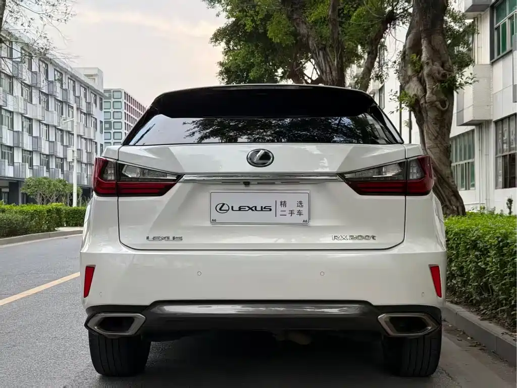 Lexus RX — миниатюра 8