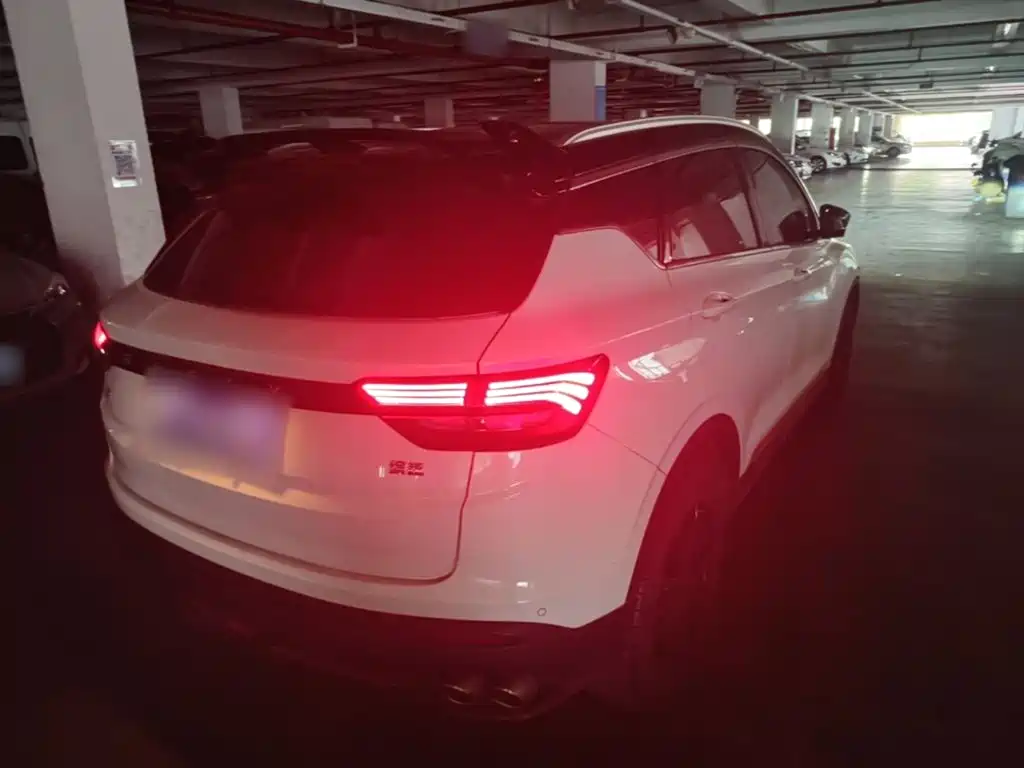 Geely Binyue - фото 7
