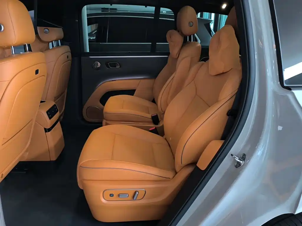 Li Auto Li i8 — миниатюра 17