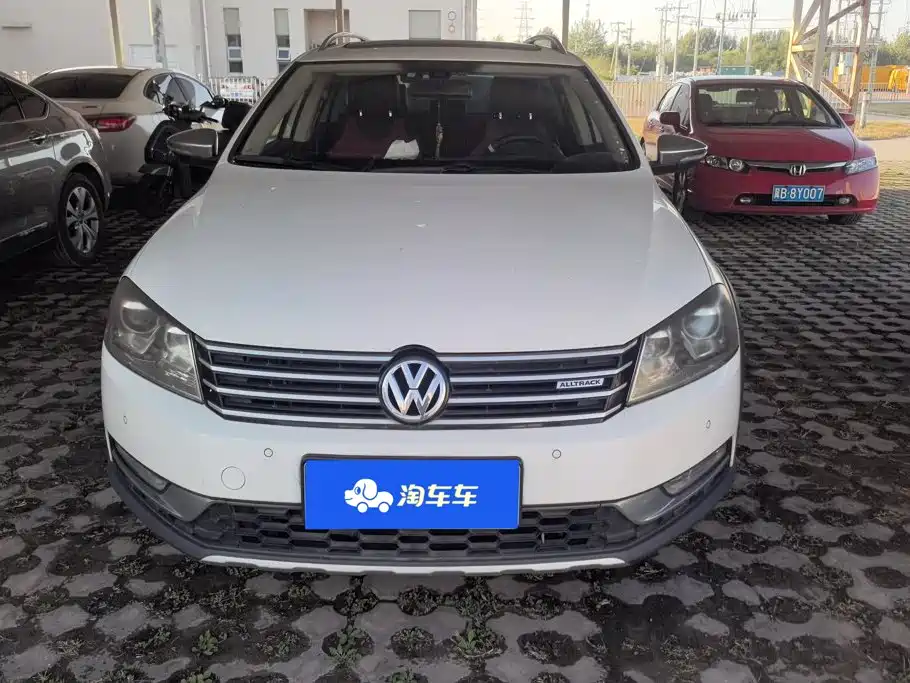 Volkswagen Magotan (Import) — миниатюра 2