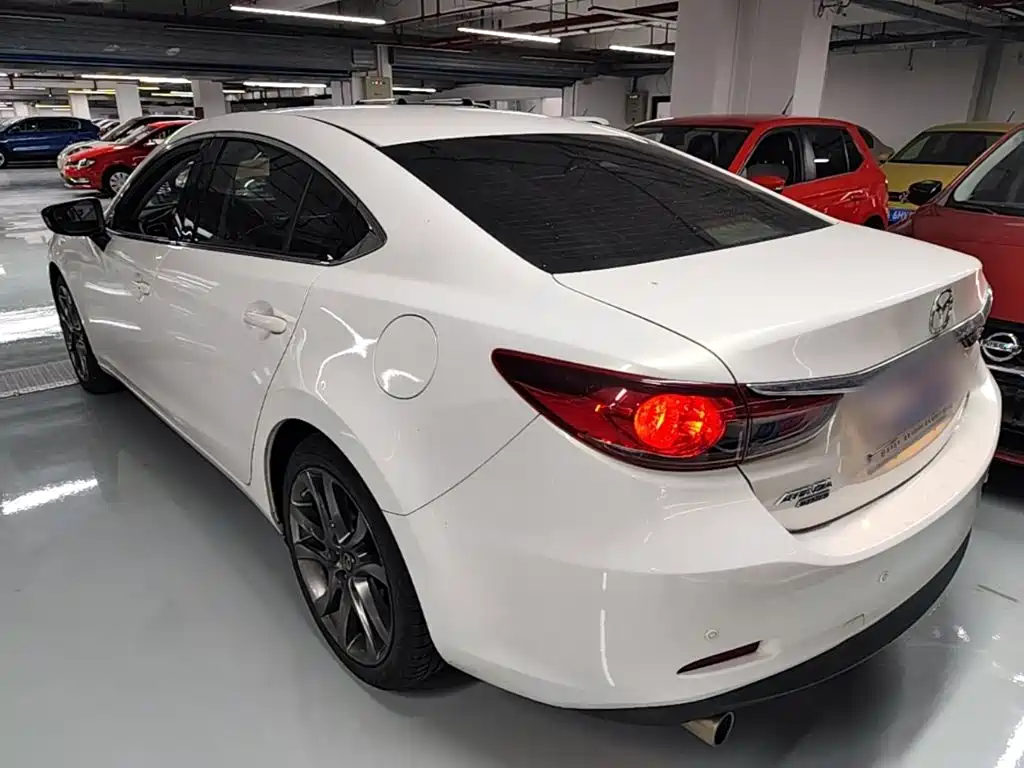 Mazda Atenza — миниатюра 5