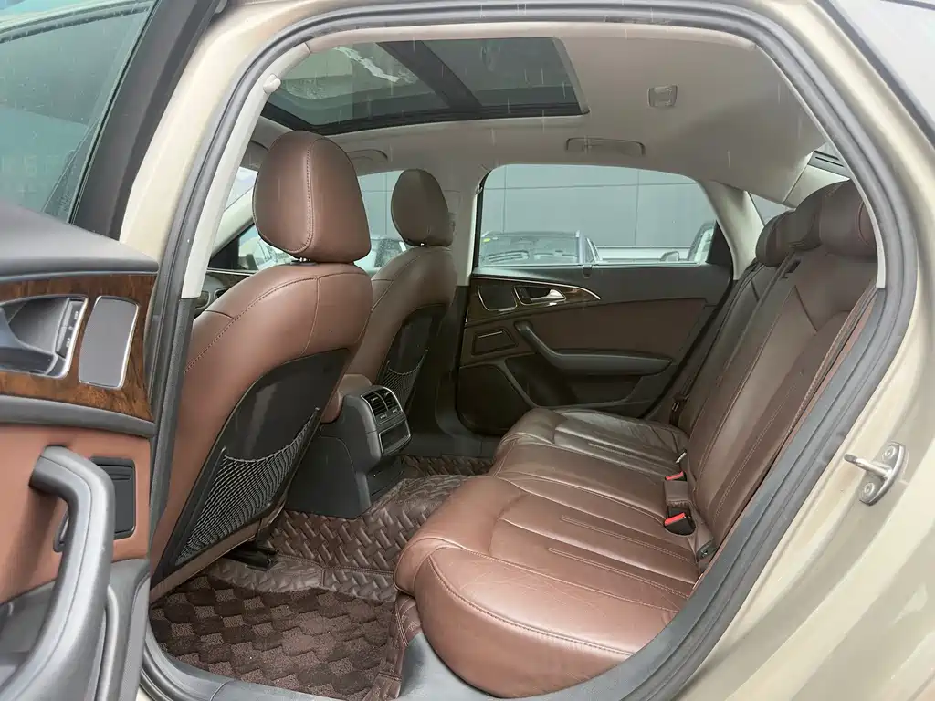 Audi A6L — миниатюра 6