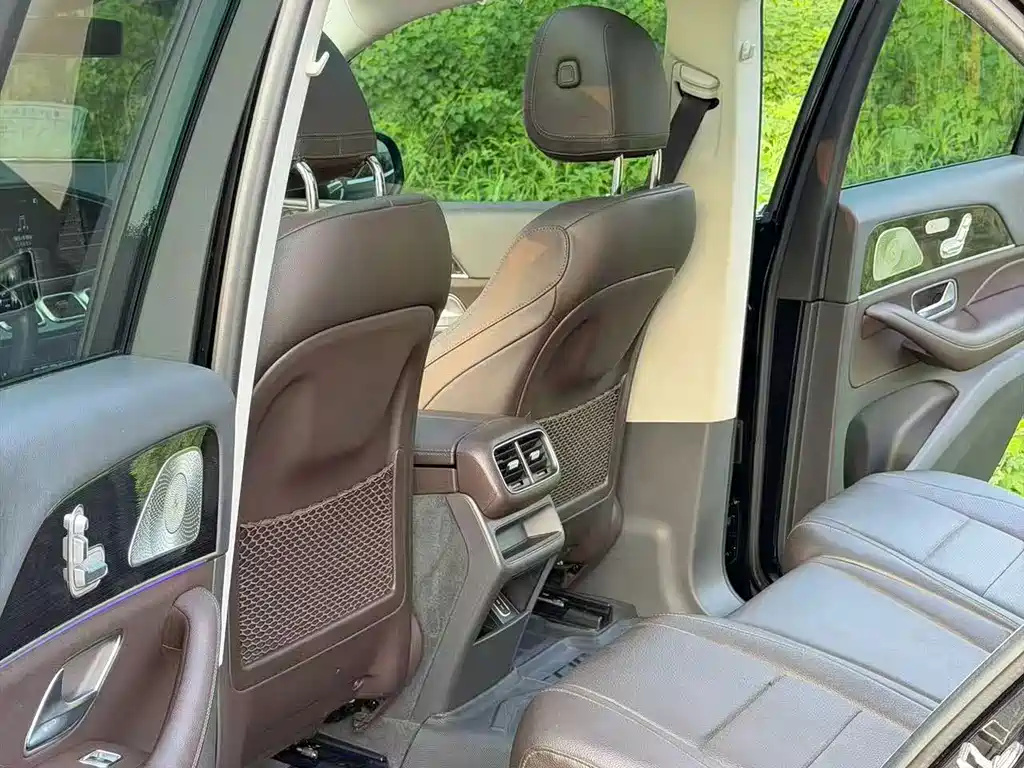Mercedes-Benz GLE (Import) — миниатюра 7