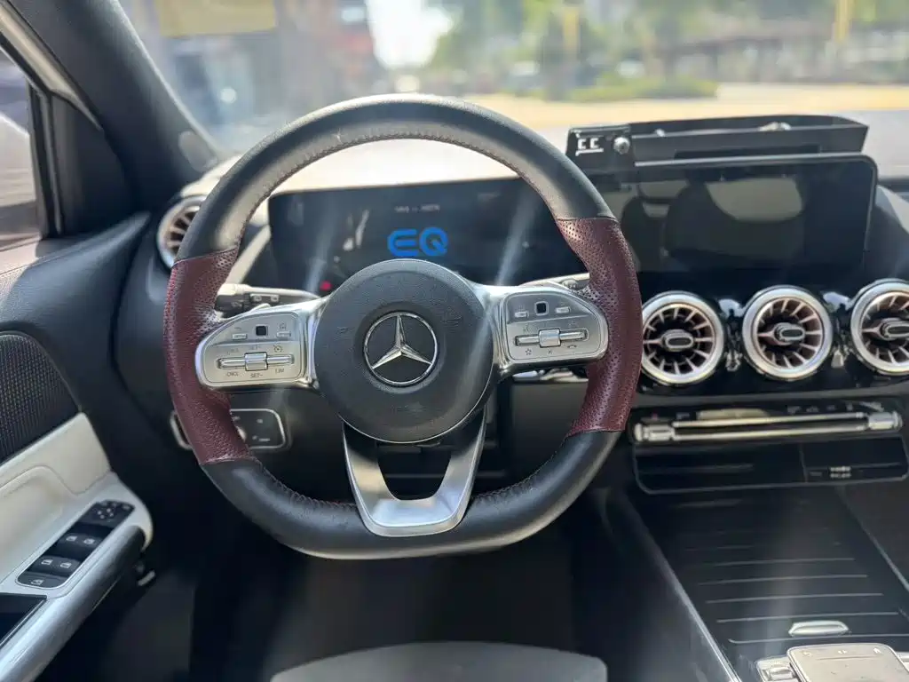 Mercedes-Benz EQA — миниатюра 7