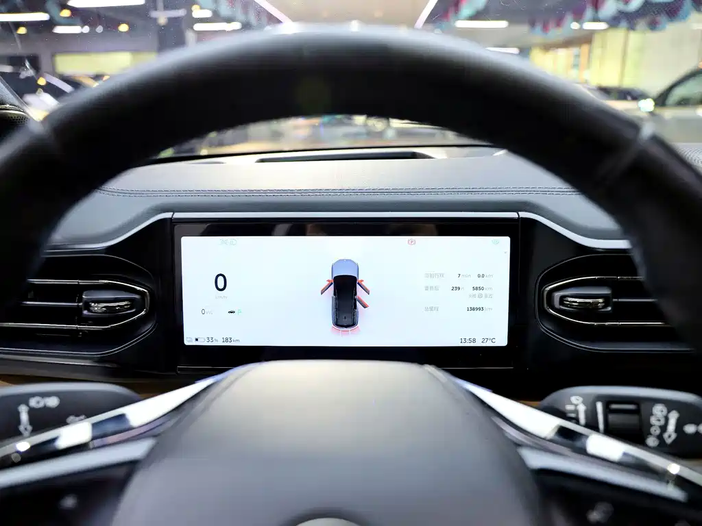 NIO ES8 — миниатюра 18