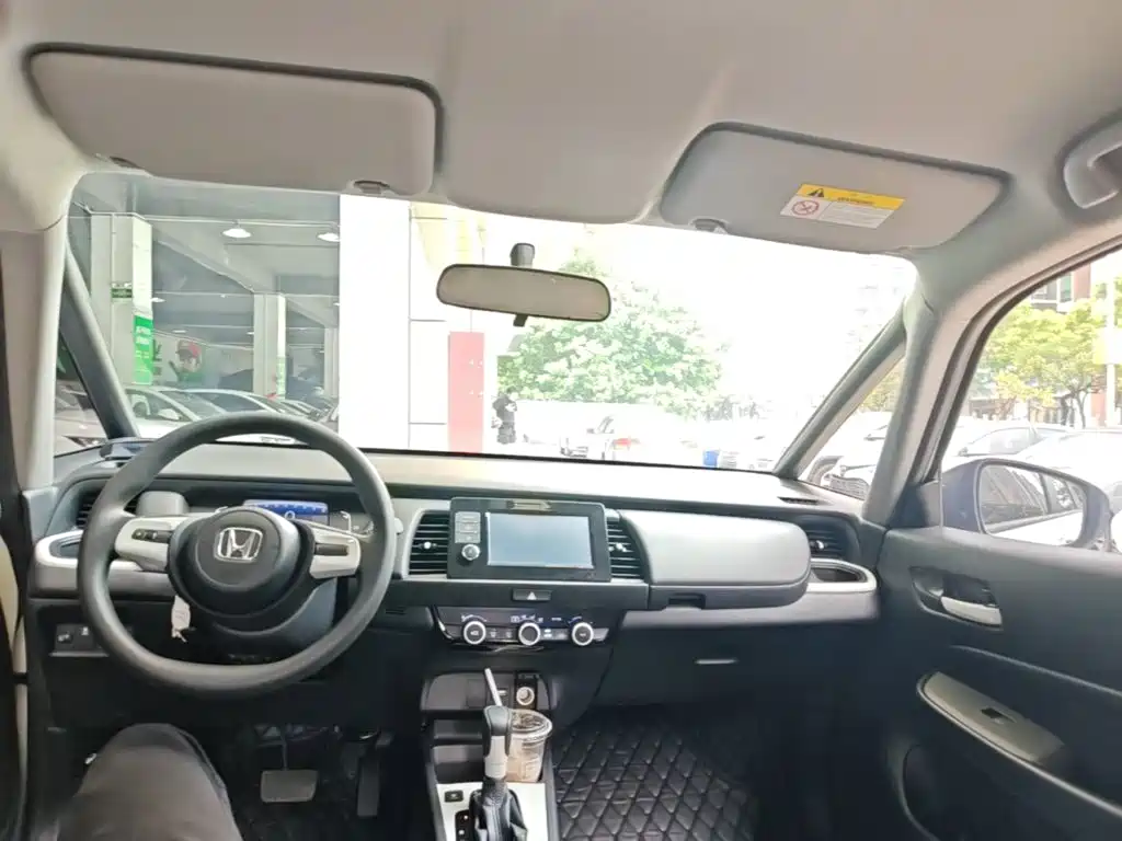 Honda Fit — миниатюра 18