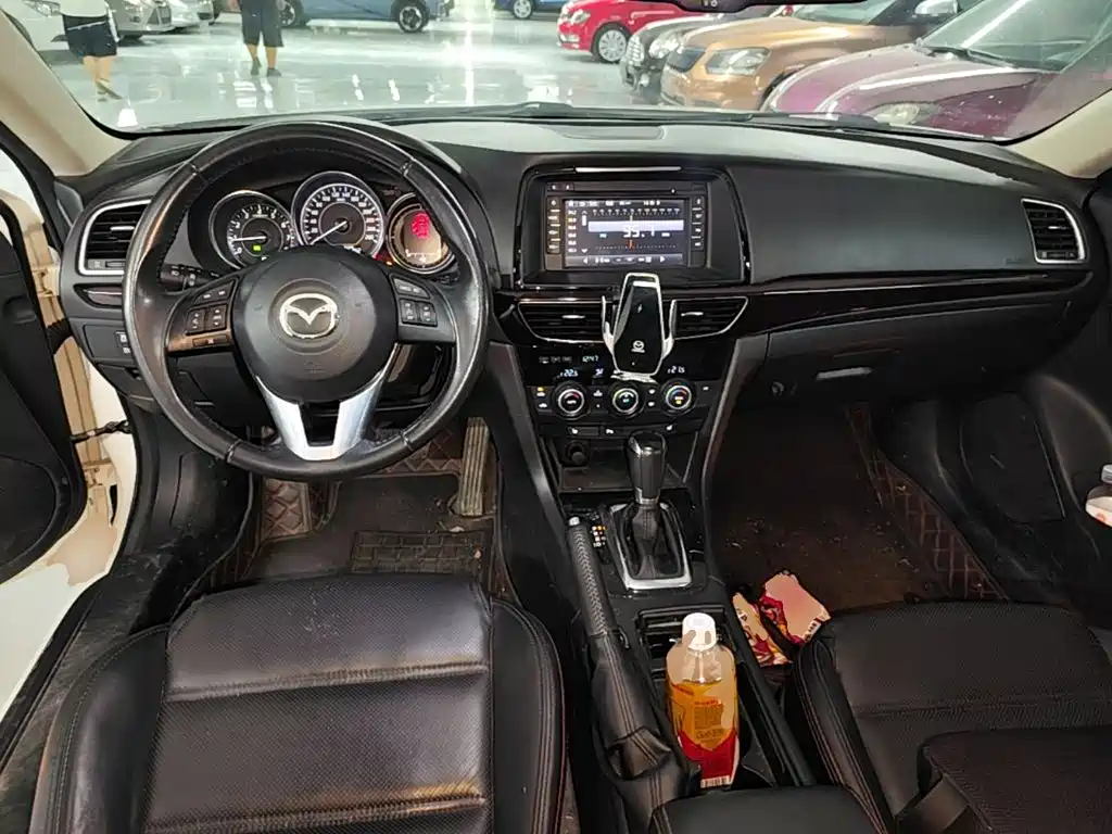 Mazda Atenza — миниатюра 10