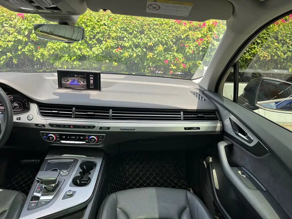 Audi Q7 2019 45 TFSI S line Sport