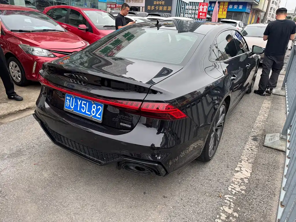Audi A7L — миниатюра 8
