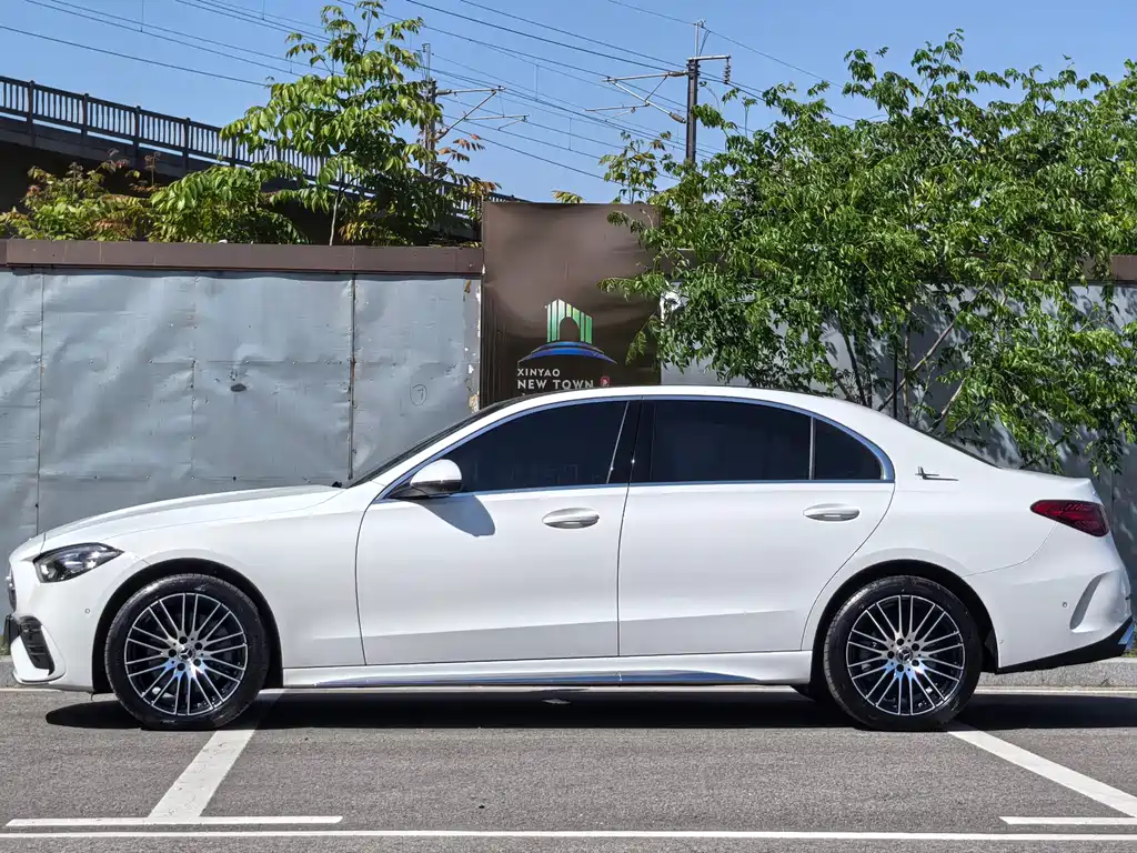 Mercedes-Benz C-Class C 2025 C 260 L Sport